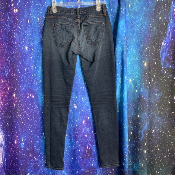 James Jeans- Twiggy Midrise Jeans size 28 - Picture 7 of 14